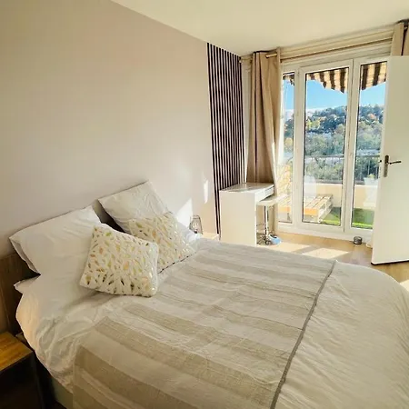 Cosy - 3 - 700m Centre 公寓 埃居里